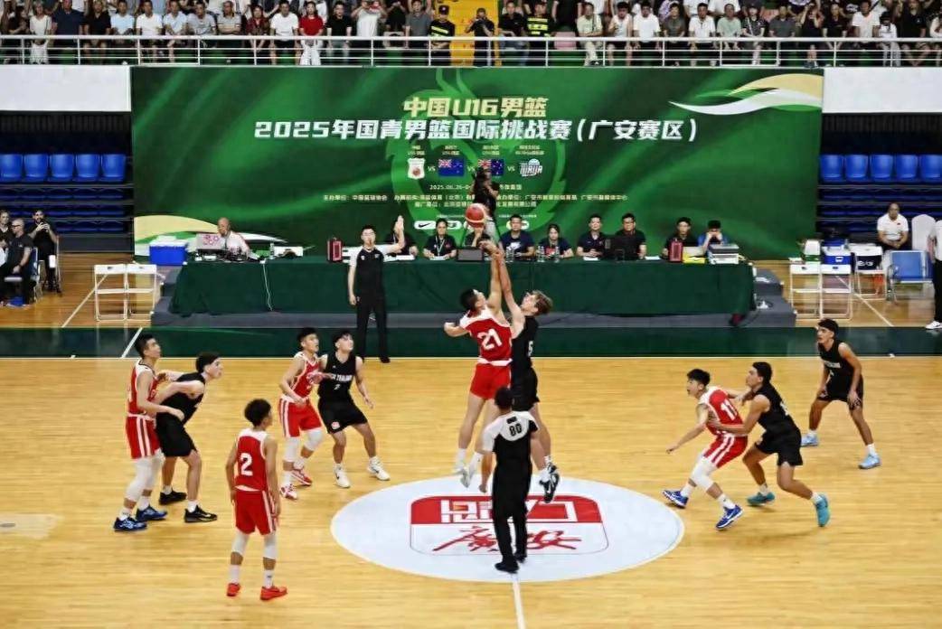澳洲篮球队全员集结备战，气势如虹的简单介绍