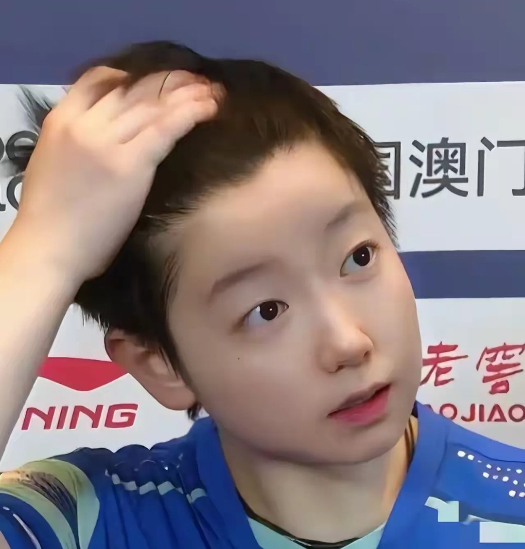 马赛全队拼尽全力，成功称王