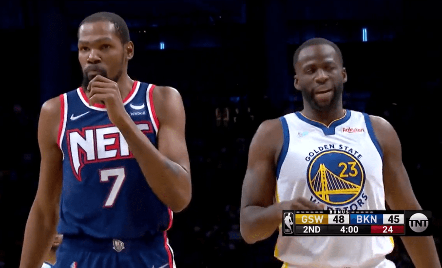 篮网队正面临阵容改组，新赛季前景莫测