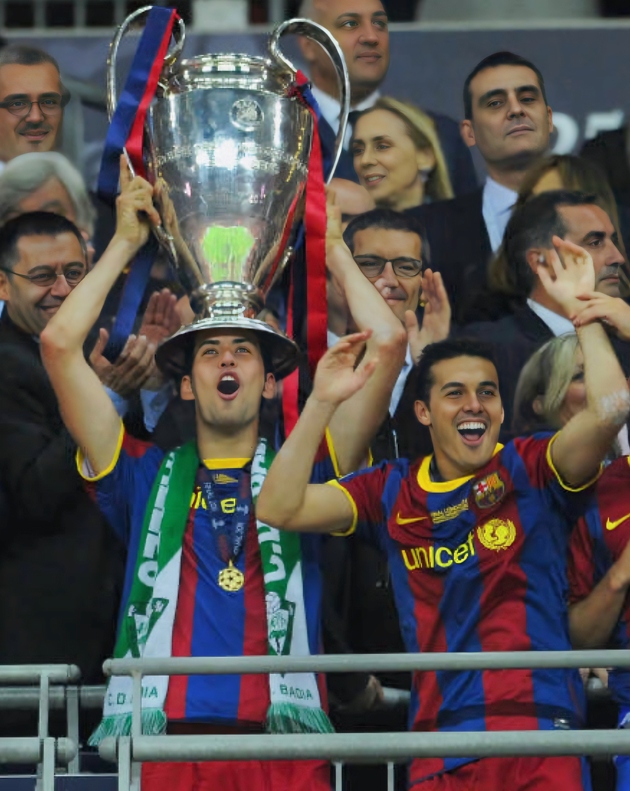 关于马德里竞技险胜意大利，佩德里高光表现的信息