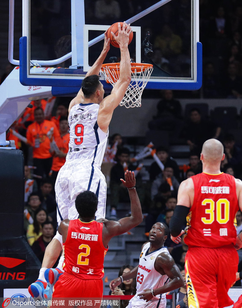 孙兴慜攻防两端统治，莱比锡红牛鏖战拉齐奥