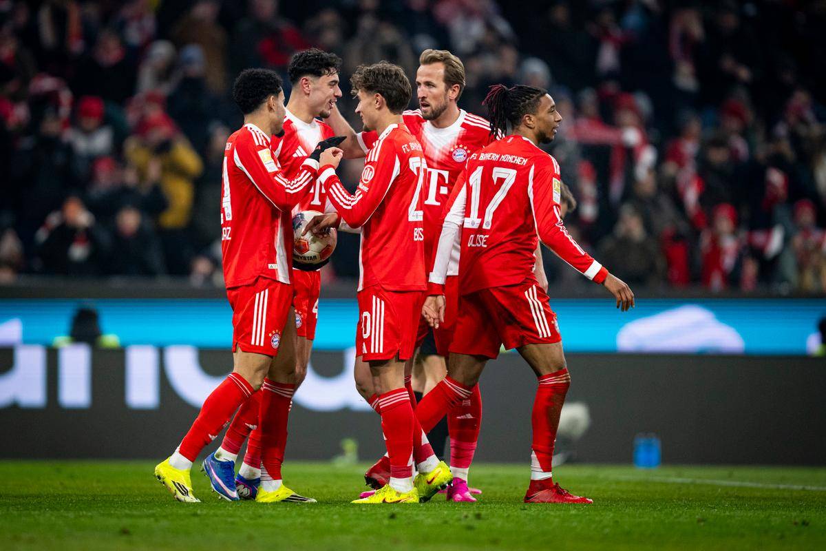 孙兴慜攻防两端统治，莱比锡红牛鏖战拉齐奥