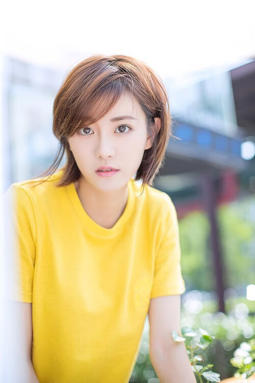 世俱杯时间-魔术三分雨浇灭篮网，拉文末节16分锁定胜局